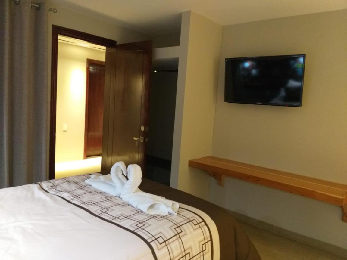 9 Estrellas Casa Hotel โกมิตัน เด โดมิงเกซ ภายนอก รูปภาพ