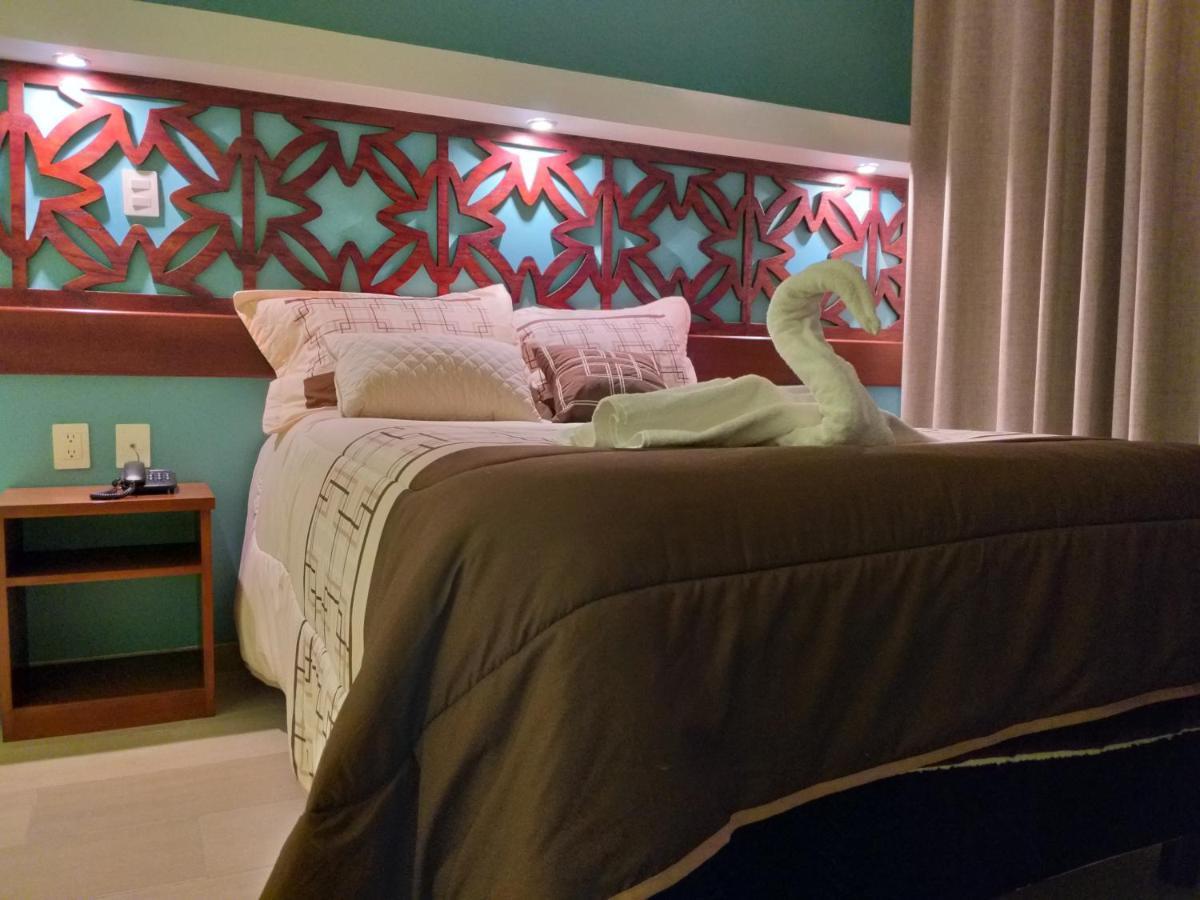 9 Estrellas Casa Hotel โกมิตัน เด โดมิงเกซ ภายนอก รูปภาพ